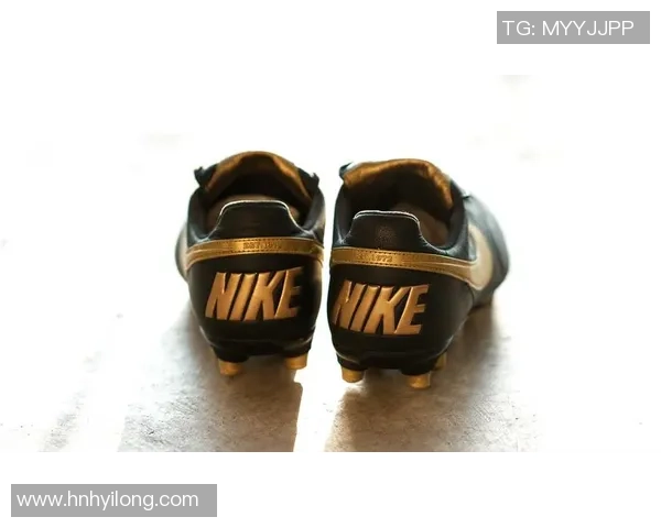 足球明星偏爱但价格亲民的运动鞋推荐及购买指南